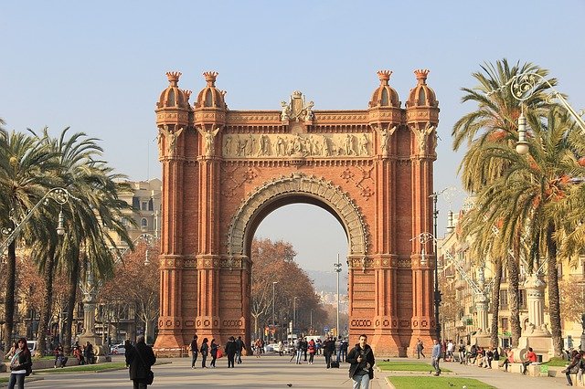 Arco de Triunfo, ruta de Barcelona en dos días