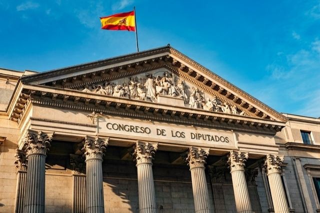 Congreso de los diputados, uno de los lugares que visitar en Madrid