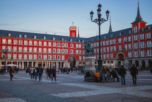 La Plaza Mayor de Madrid, uno de los lugares que visitar en la ciudad