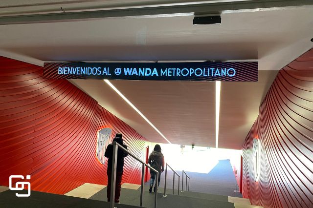 Túnel de vestuarios del Wanda Metropolitano. Una parte de la visita al Territorio Atleti.
