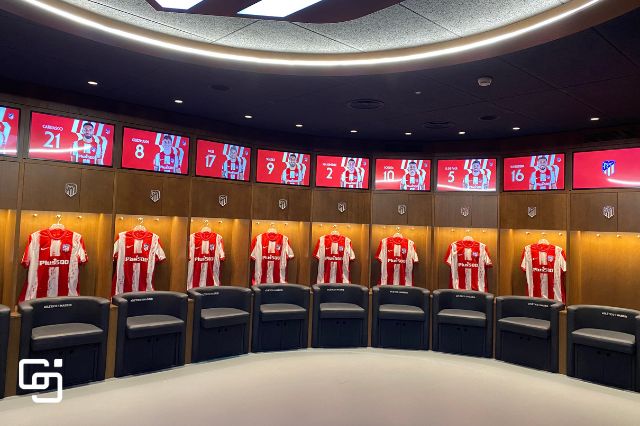 Vestuario del Atlético de Madrid. Una parte de la visita al Territorio Atleti.